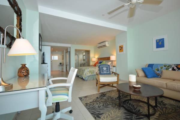 Solarium at Coronado Bay Oceanfront Apartments Playa Coronado Exterior foto