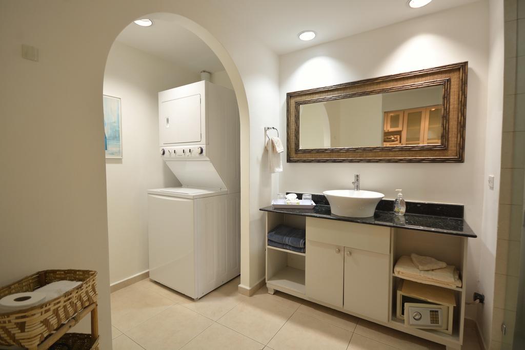 Solarium at Coronado Bay Oceanfront Apartments Playa Coronado Exterior foto