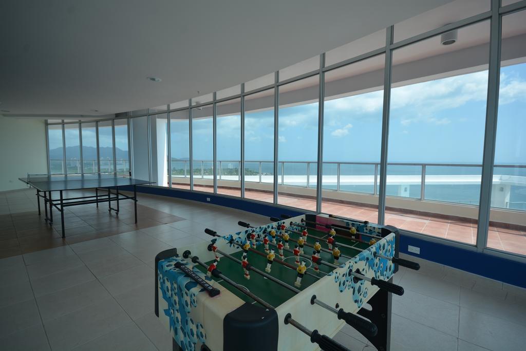 Solarium at Coronado Bay Oceanfront Apartments Playa Coronado Exterior foto